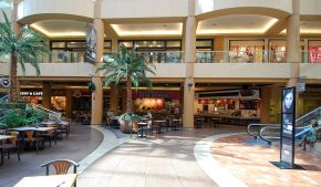 Pita Jungle Fashion Square 2009